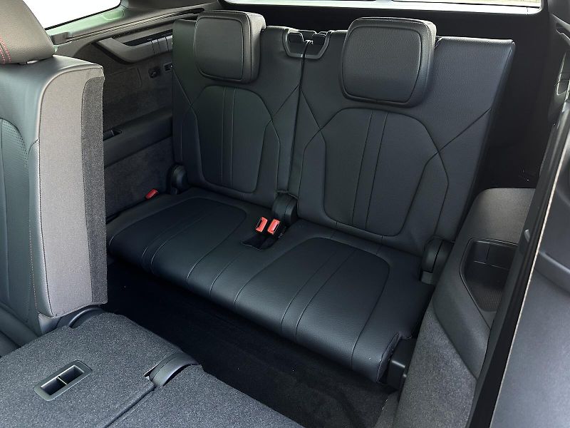 Škoda Kodiaq RS 2.0TSi 4x4 DSG 7-MÍST 265PS - fotka 29 z 35