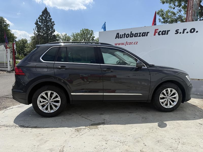 Volkswagen Tiguan (2019) 1.5 TSI 110kW ser. historie - fotka 8 z 31