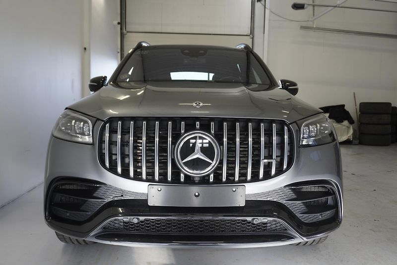 Mercedes-Benz GLS 63 AMG FULL OPTIONS - fotka 2 z 50