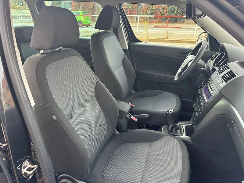 Škoda Yeti 1.8TSi/2011/MAN6-TAŽNÉ.4X4 - fotka 31 z 47