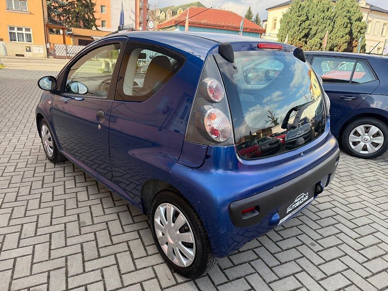 Citroën C1 (2006) 1.0 - Málo najeto ! - fotka 2 z 9