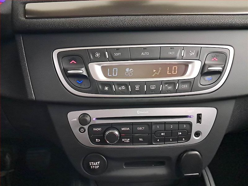 Renault Mégane (2014) 1.2 TCe, Navi, Tempomat - fotka 18 z 20