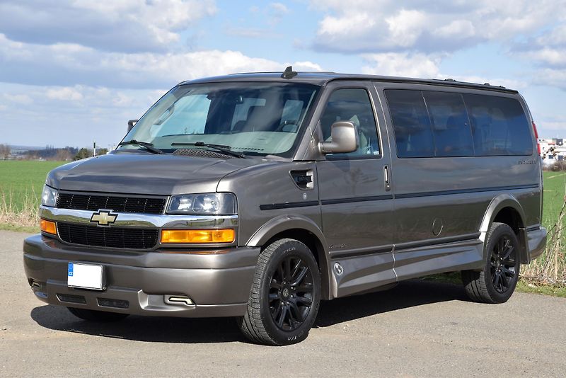 Chevrolet Express EXPLORER LIMITED SE 6.6 V8,DPH - fotka 6 z 55