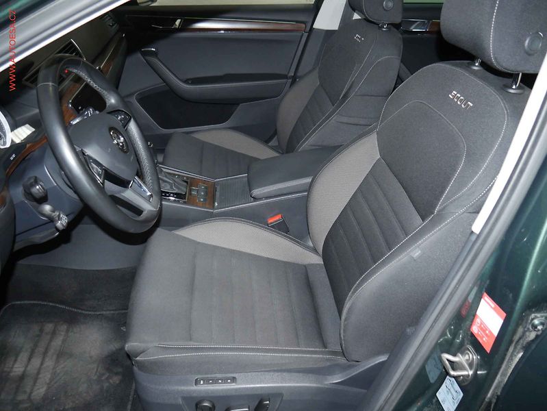 Škoda Superb (2020) 2.0 TDI 4x4, Scout, DSG, LED - fotka 9 z 24