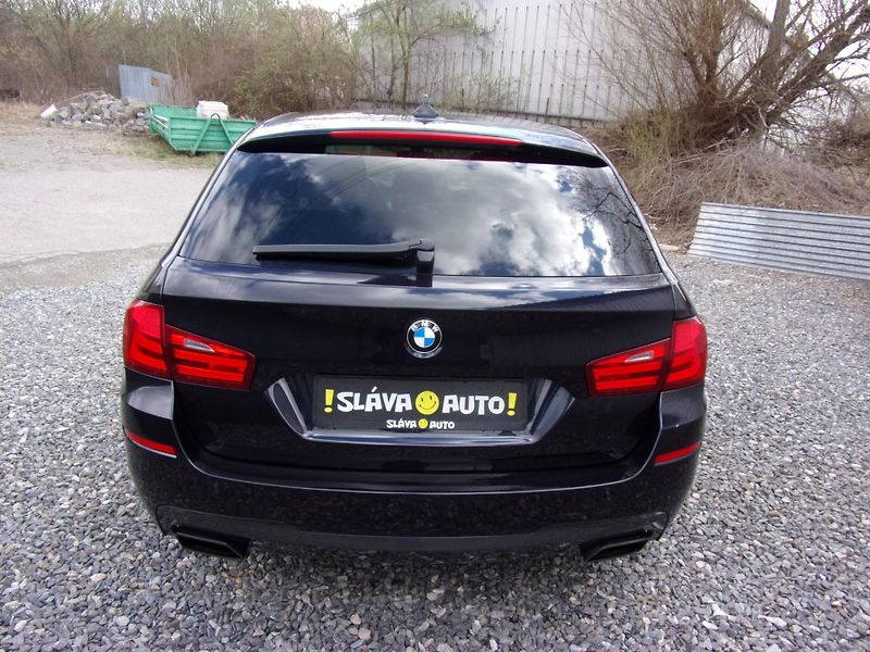 BMW Řada 5 (2012) M550d X-DRIVE 280kW KRÁSNÝ VŮZ - fotka 6 z 34