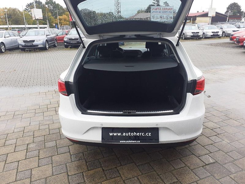 Seat Leon (2014) KOMBI 1.4 TSI AUTOMAT - fotka 22 z 37