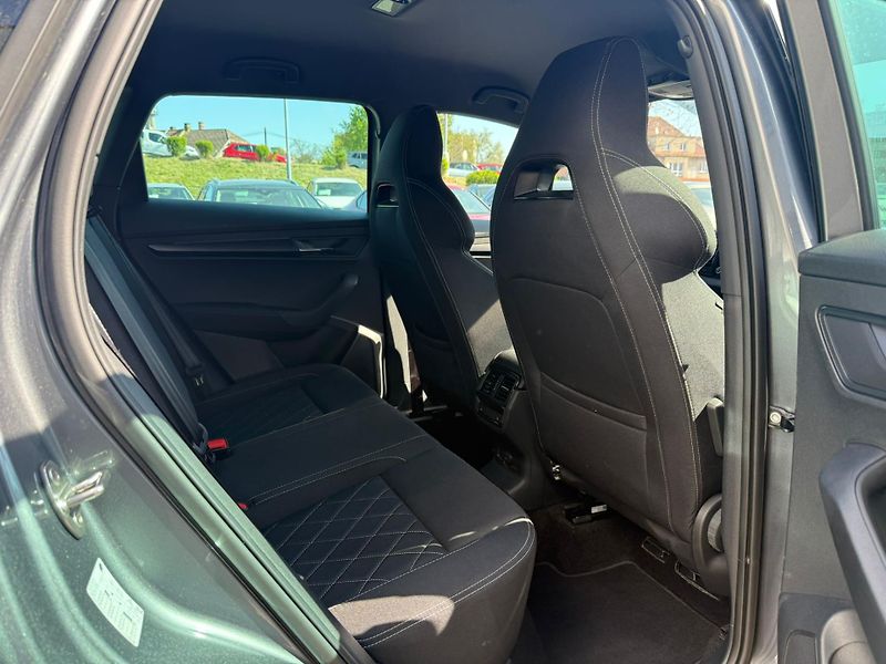 Škoda Karoq Sportline 2.0TDI 110kw DSG - fotka 22 z 26