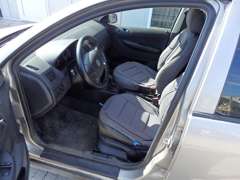 Škoda Fabia 1.4 16V 59 kW LPG do 2033 - fotka 6 z 13