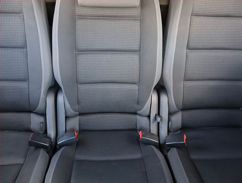 Volkswagen Touran (2009) 1.4 TSI, Navi, Tempomat - fotka 10 z 16
