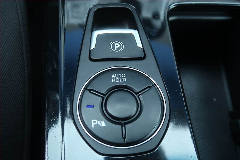 Hyundai i40 (2015) 1.7 CRDi, Automat, Serv.kniha - fotka 24 z 28