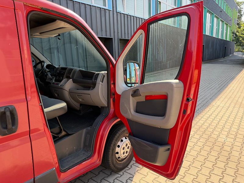 Peugeot Boxer 2,2 HDi L1H1  - fotka 12 z 18