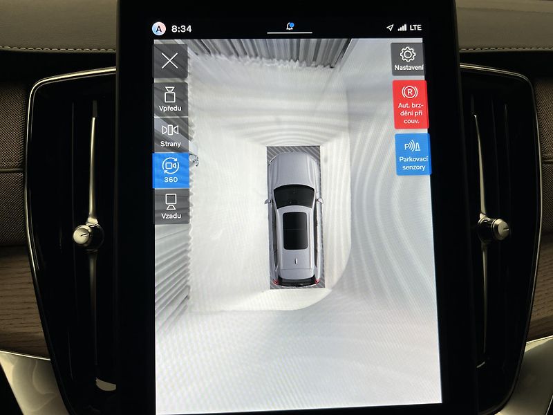 Volvo XC90 T8 AWD BRIGHT PLUS 7 MÍST - fotka 32 z 52