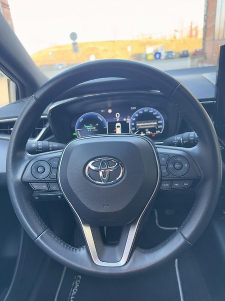 Toyota Corolla (2024) Touring Sport MC23 1,8  - fotka 16 z 22