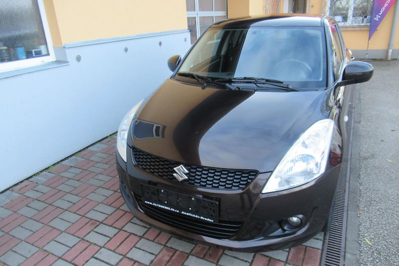 Suzuki Swift 1.2i KLIMA  SADA ALU KOL - fotka 8 z 23