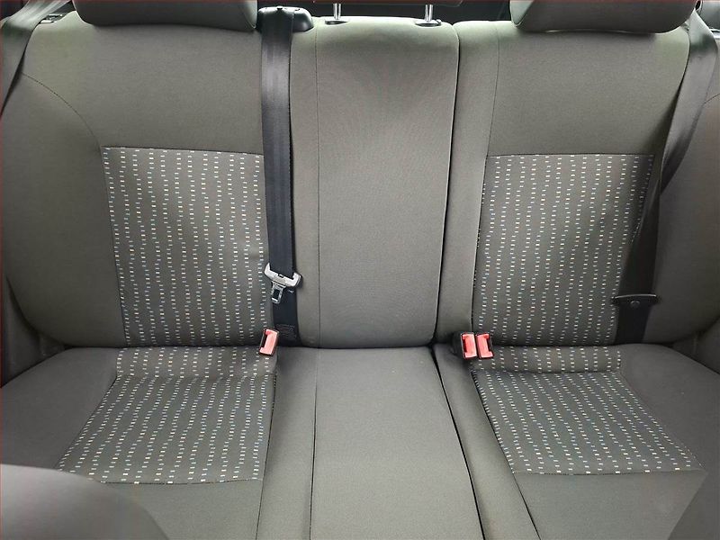 Seat Ibiza (2005) 1.2 12V, nová STK - fotka 10 z 13
