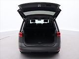 Volkswagen Touran 1,6 TDI DSG Panorama LED 1.Maj - náhled 9