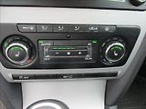 Škoda Octavia 1,6 TDI, aut. klima, servis - náhled 14