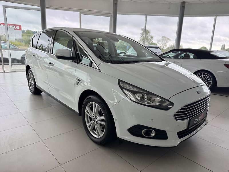 Ford S-MAX 2,0TDCi EB*140kW*AT8*Titanium - fotka 4 z 35