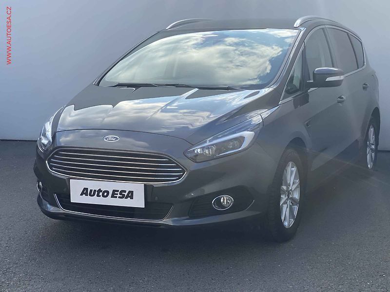 Ford S-MAX (2017) 1.5EB, ČR, LED, navi, park - fotka 3 z 18