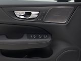 Volvo V60 (2026) T6 AWD Plug-in DARK PLUS - náhled 24