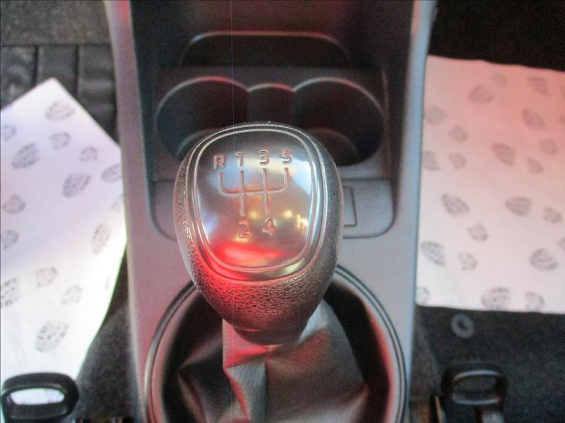 Škoda Fabia 1,2 i,klima,ABS,ESP, - fotka 18 z 22