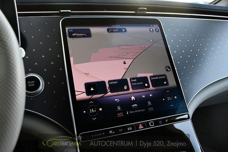 Mercedes-Benz EQE 500 AMG 4MATIC  - fotka 32 z 53