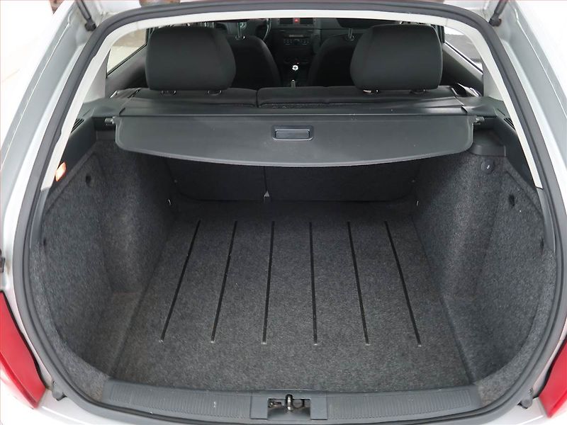 Škoda Fabia (2006) Elegance 1.2 12V, Serv.kniha - fotka 14 z 19