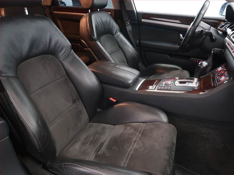 Audi A8 (2007) 3.0 TDI , 4X4, Automat, Navi - fotka 9 z 12
