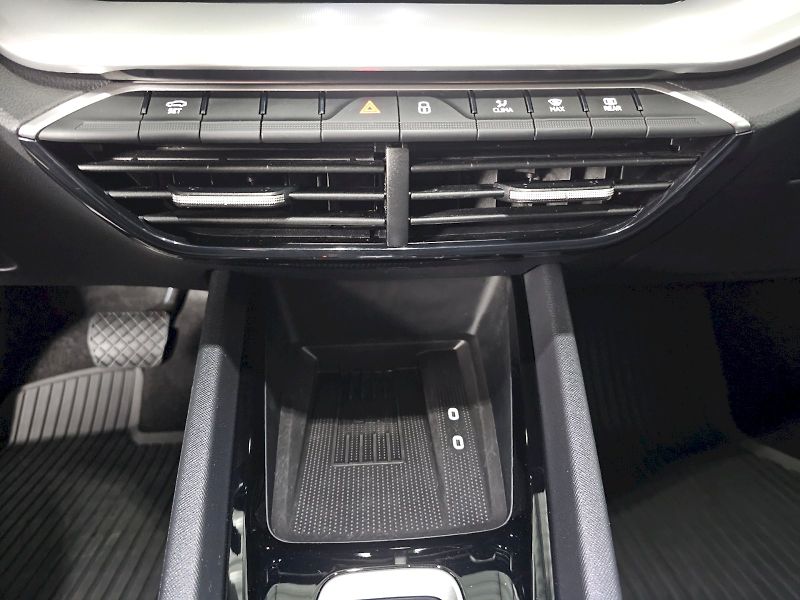 Škoda Octavia (2024) COMBI 1.5TSI 85kW DSG SELECTIO - fotka 21 z 26