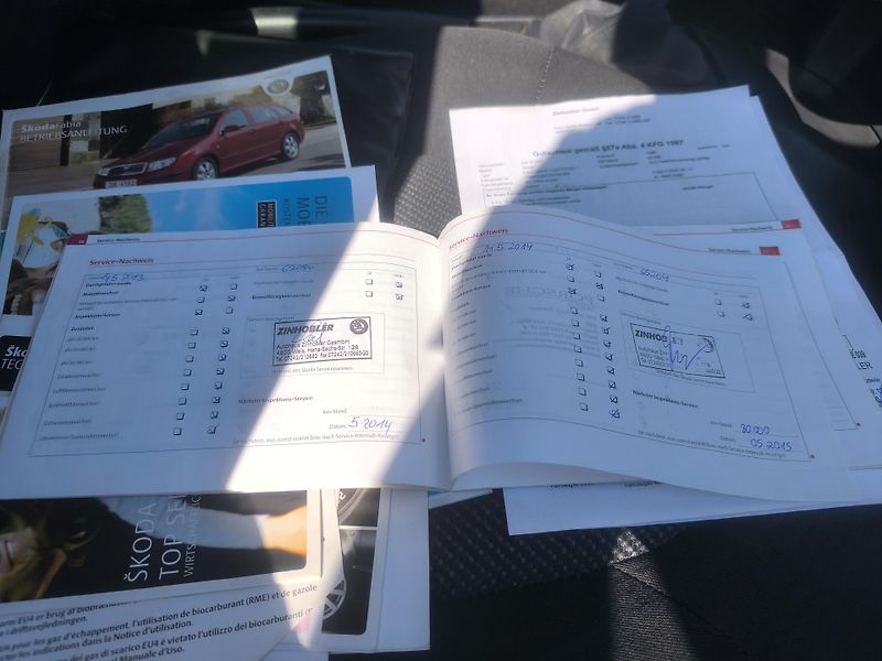 Škoda Fabia 1,9TDI,125T.KM,SERVISKA,VÝBAVA - fotka 14 z 24