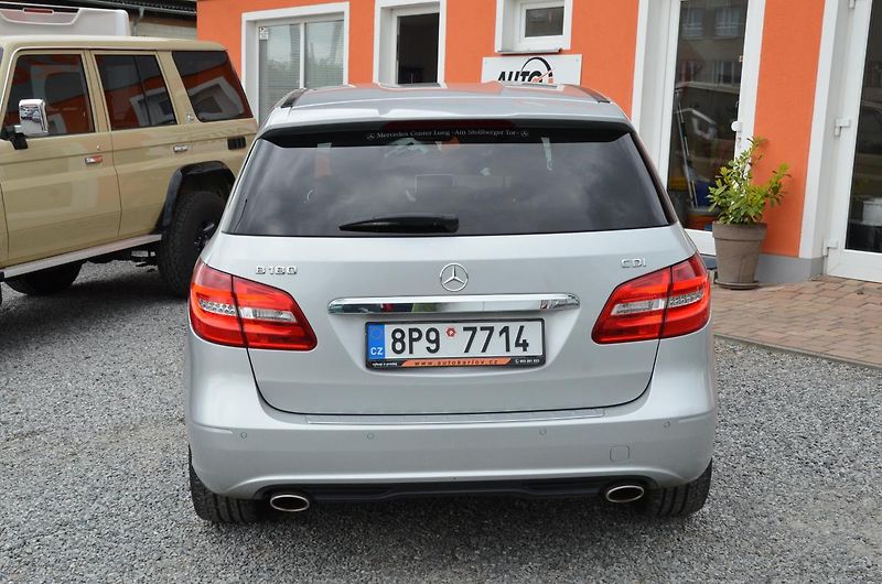 Mercedes-Benz Třídy B (2014) B 180 CDi / NAVI / Bi-XENON - fotka 5 z 33