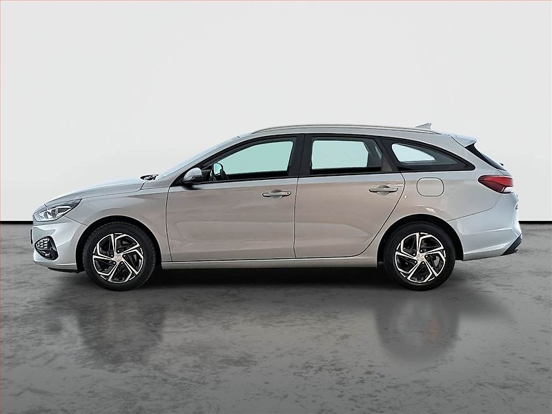 Hyundai i30 (2021) 1.5 DPI, Tempomat - fotka 3 z 20