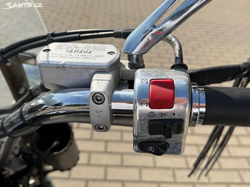 Yamaha (2000) XVS DragStar 45kw - fotka 13 z 14