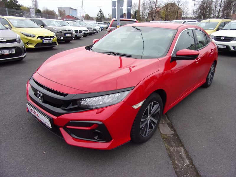 Honda Civic 1,0 i-VTEC Comfort 1maj. - fotka 7 z 25