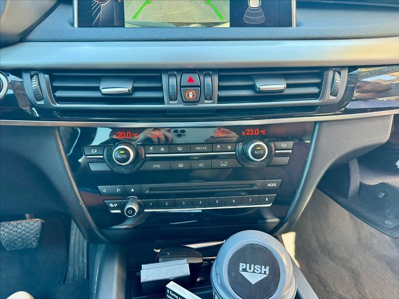BMW X5 2,0 25D X-Drive Sportpaket 170 - fotka 18 z 28