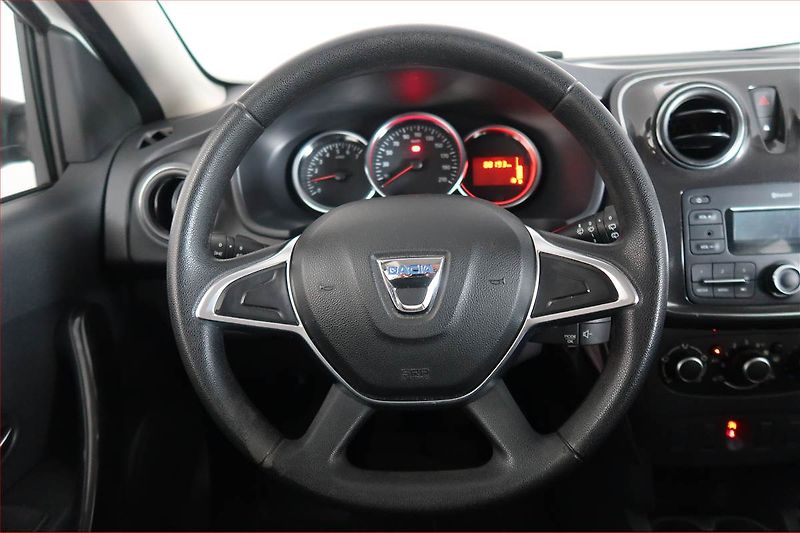 Dacia Logan (2018) 1.0 SCe, ČR,1.maj - fotka 14 z 14