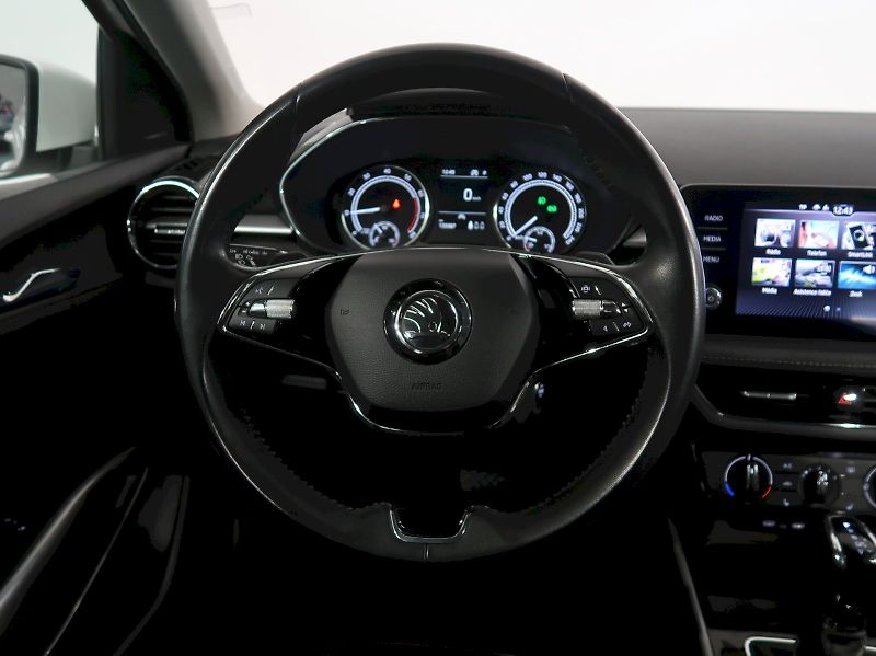 Škoda Fabia (2023) STYLE 1.0TSI 81KW DSG - fotka 16 z 35