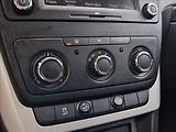 Škoda Yeti 2,0 TDI AC NAVI VÝHŘEVY - náhled 22