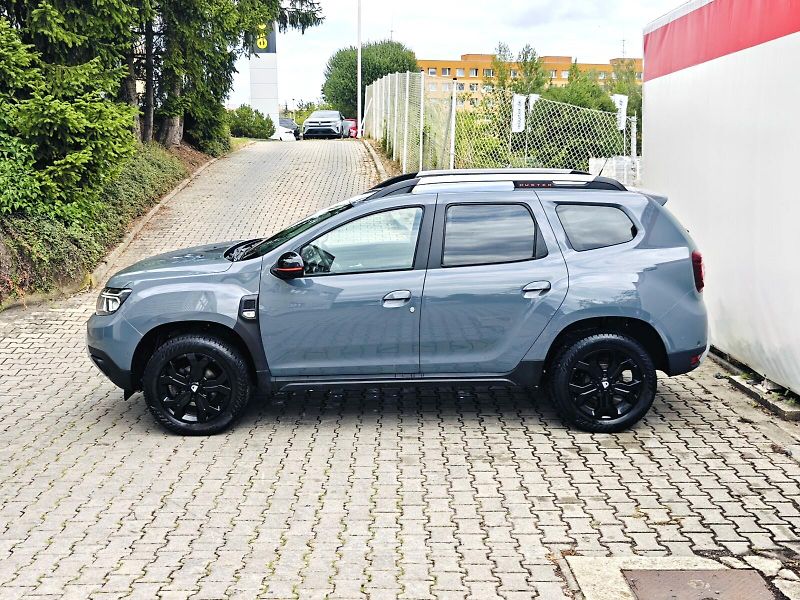 Dacia Duster (2022) 1,0 TCe 74 kW Extreme LPG - fotka 38 z 41