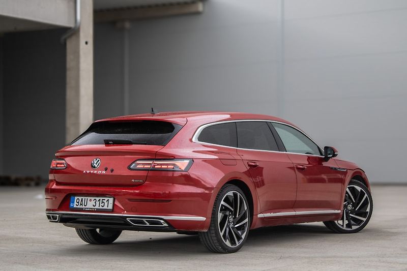 Volkswagen Arteon Shooting Brake Po servisu, v záruce, tažné - fotka 5 z 50