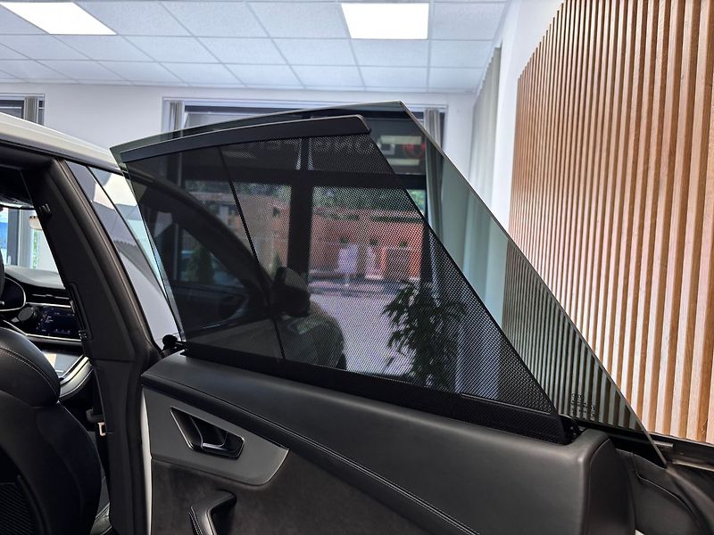 Audi Q8 50 3.0 TDI QUATTRO S-LINE - fotka 25 z 34