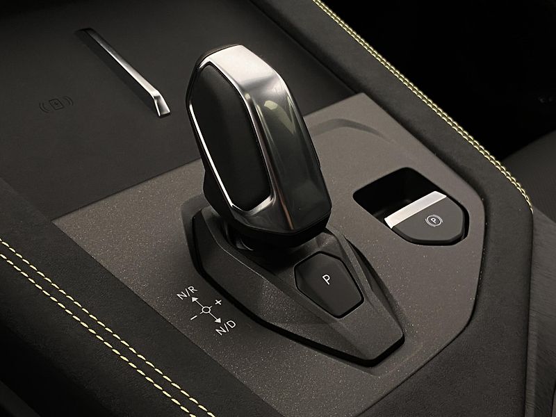 Lynk & Co 01 MORE PHEV AUT CZ 1.maj - fotka 27 z 93