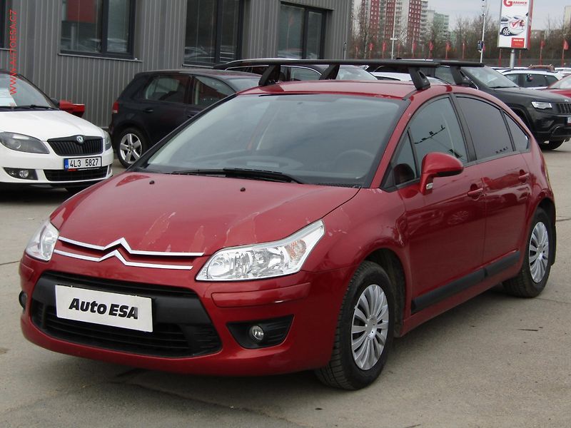 Citroën C4 (2009) 1.4 16V, 1.maj,ČR, AC, STK2 - fotka 3 z 16