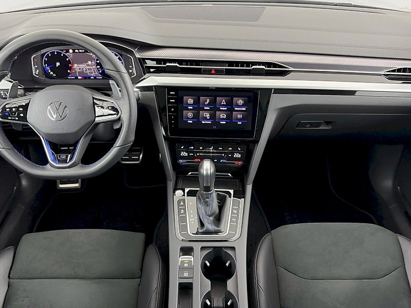 Volkswagen Arteon (2024) R 2.0 TSI 235kW 4Motion DSG - fotka 5 z 38
