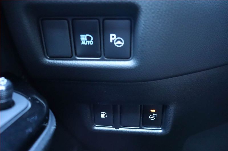 Toyota C-HR (2018) Selection 1.8 Hybrid, Automat - fotka 23 z 24