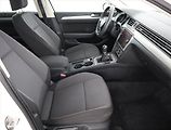 Volkswagen Passat (2017) 2.0 TDI, Serv.kniha, Navi - náhled 7
