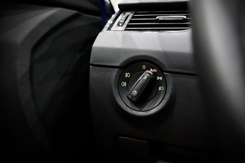 Škoda Octavia 3 FL Combi 1.4 TSI 110 kW - fotka 21 z 30