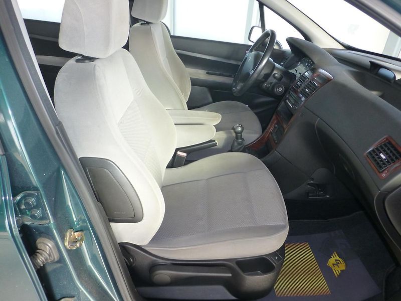 Peugeot 307 (2006) 1,6I-80KW*KLIMA**VYHŘ.SEDADLA* - fotka 18 z 24