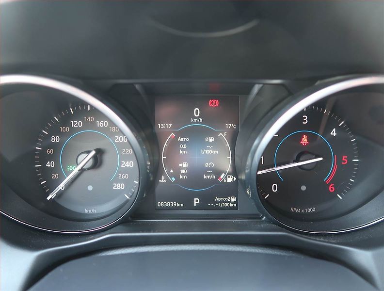 Jaguar XF (2017) E-Performance, Automat, Kůže - fotka 11 z 18