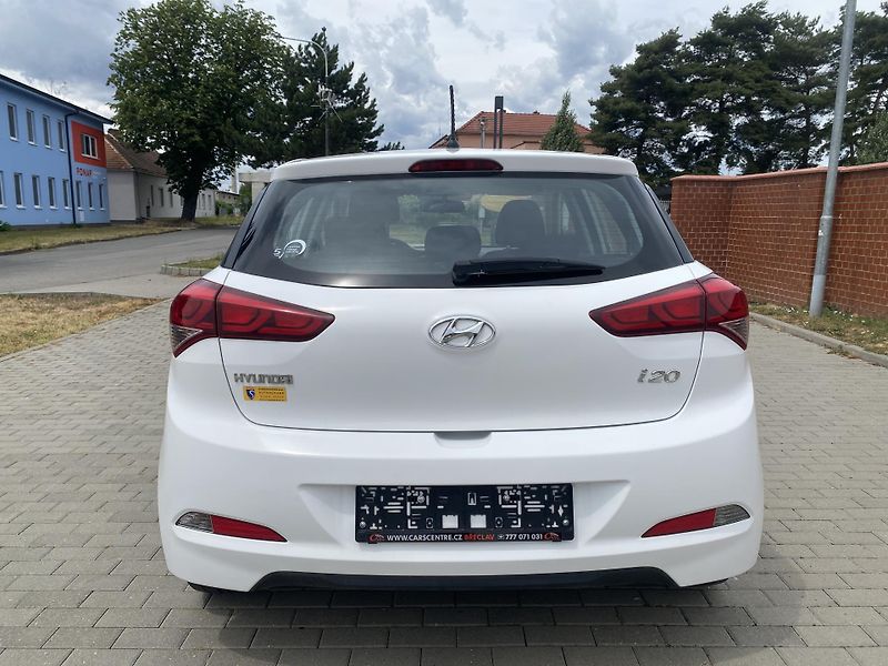 Hyundai i20 1.2i SELECT,NAJ.76TIS.KM!! - fotka 4 z 32